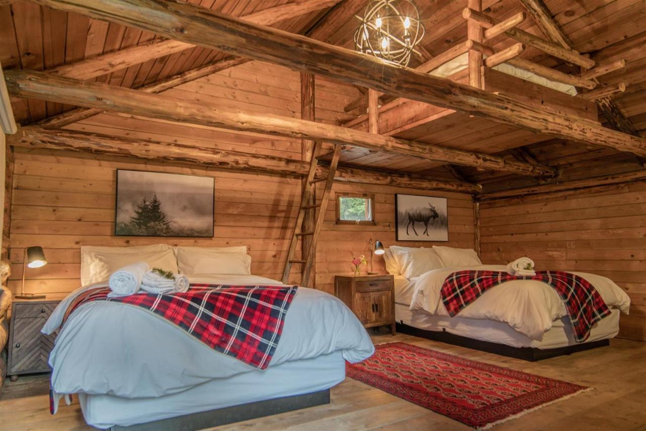 One-Bedroom Chalet