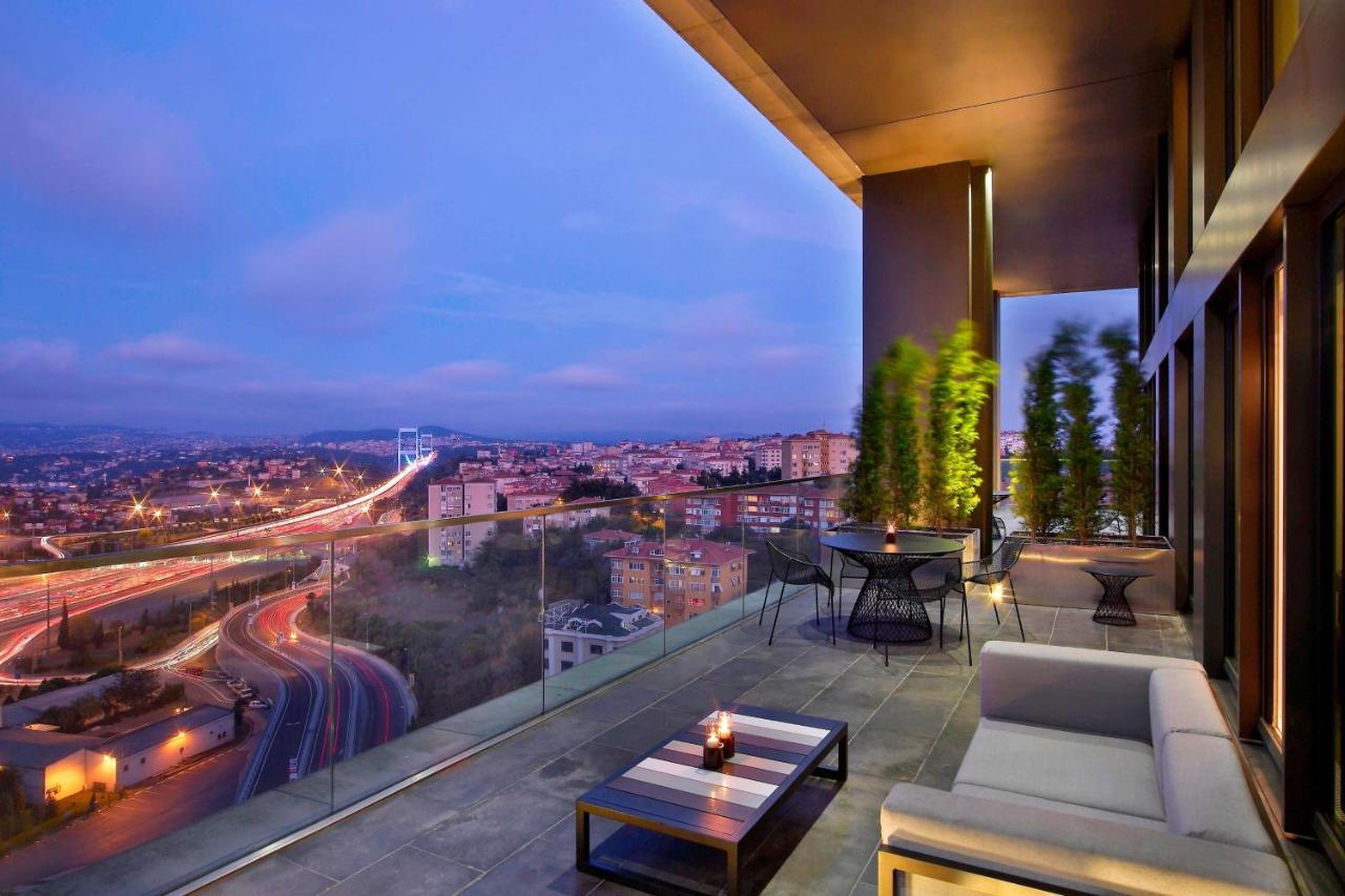 Executive Bosphorus Double Room Club Lounge Access