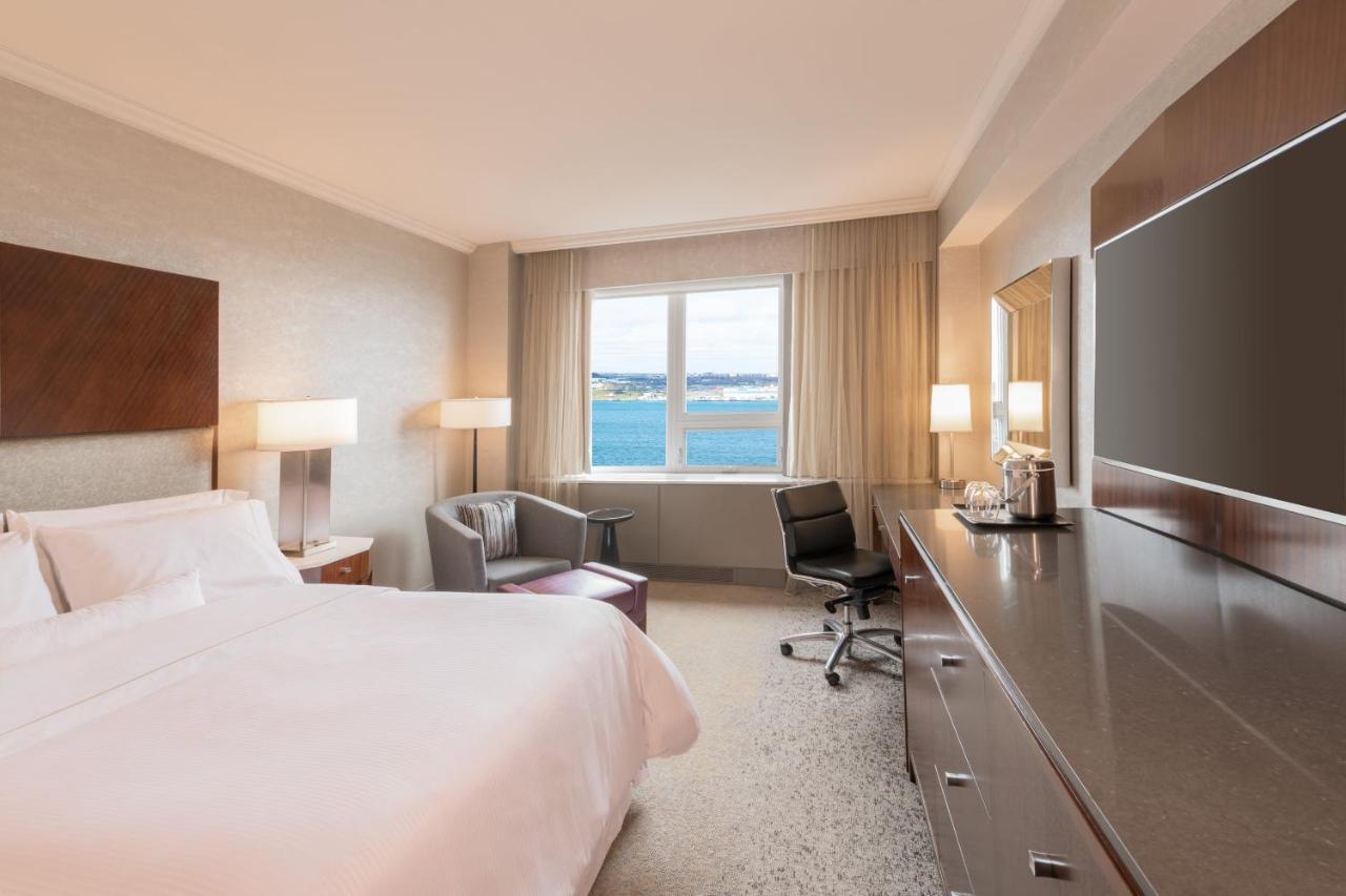 Premium Guest room 1 Queen Harbor view
