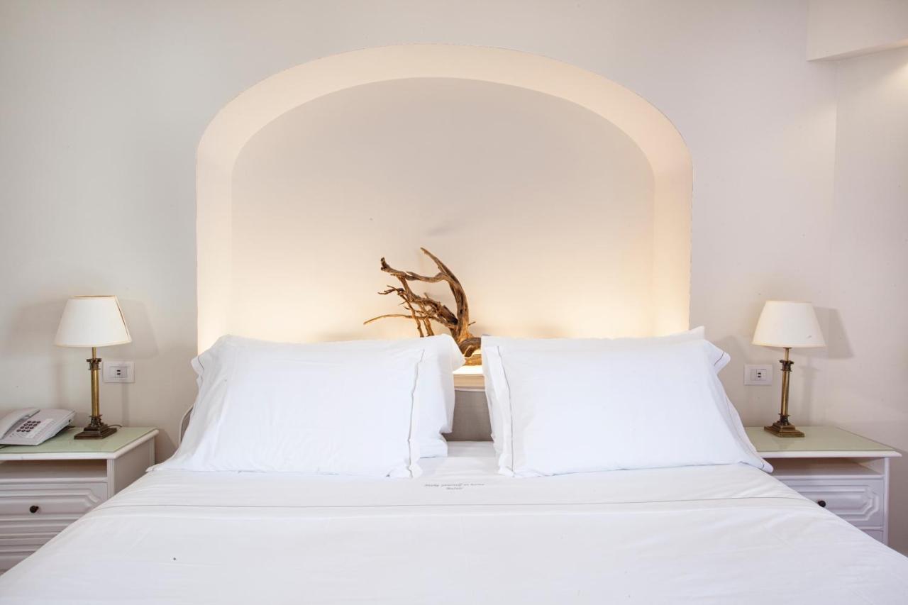 Comfort Double Room with Balcony and Sea View
