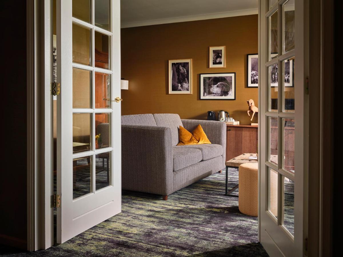 Deluxe Royal Suite