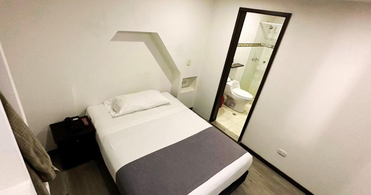 Habitación Doble con baño privado