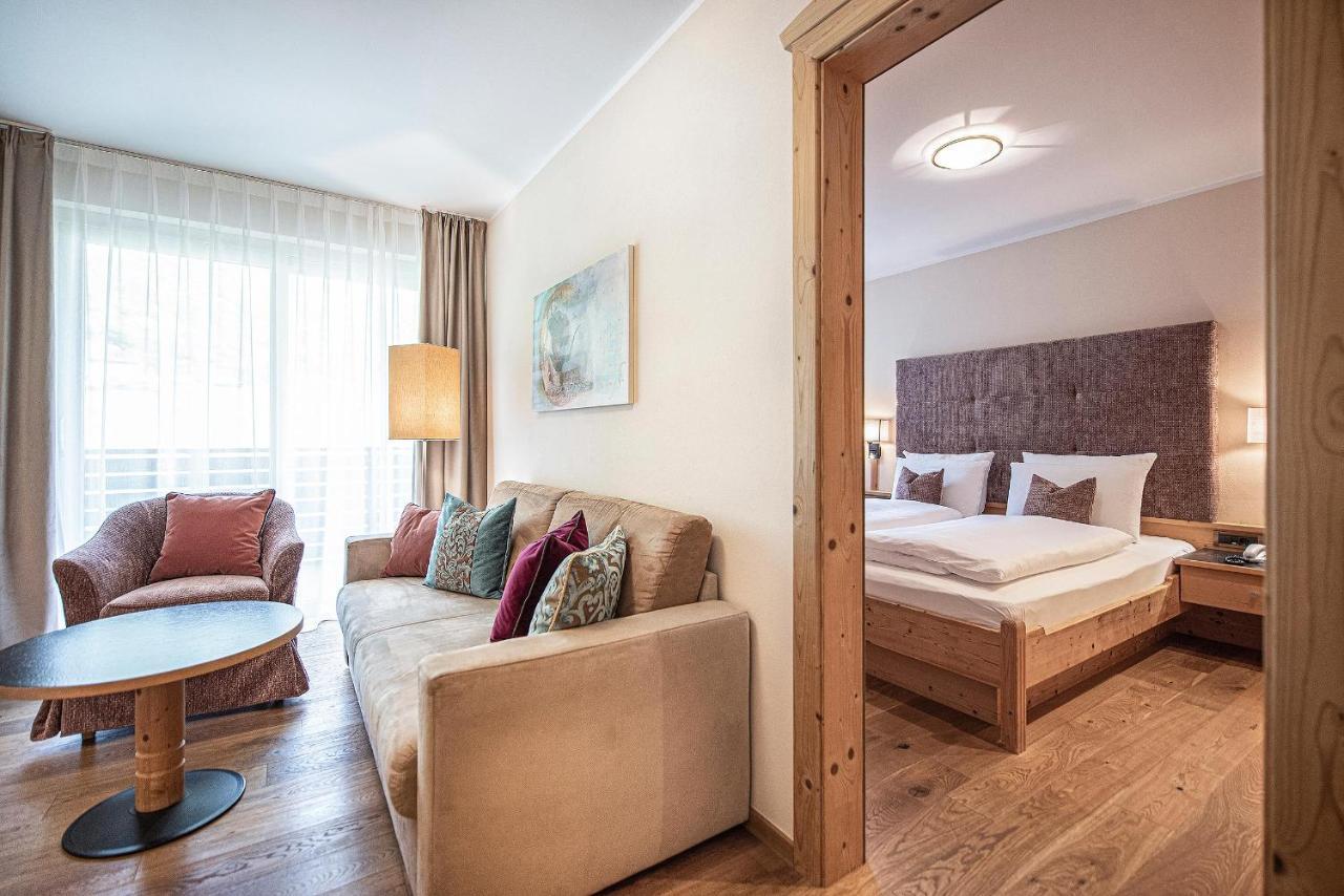 Deluxe Family Suite,1549062835:JPEG
