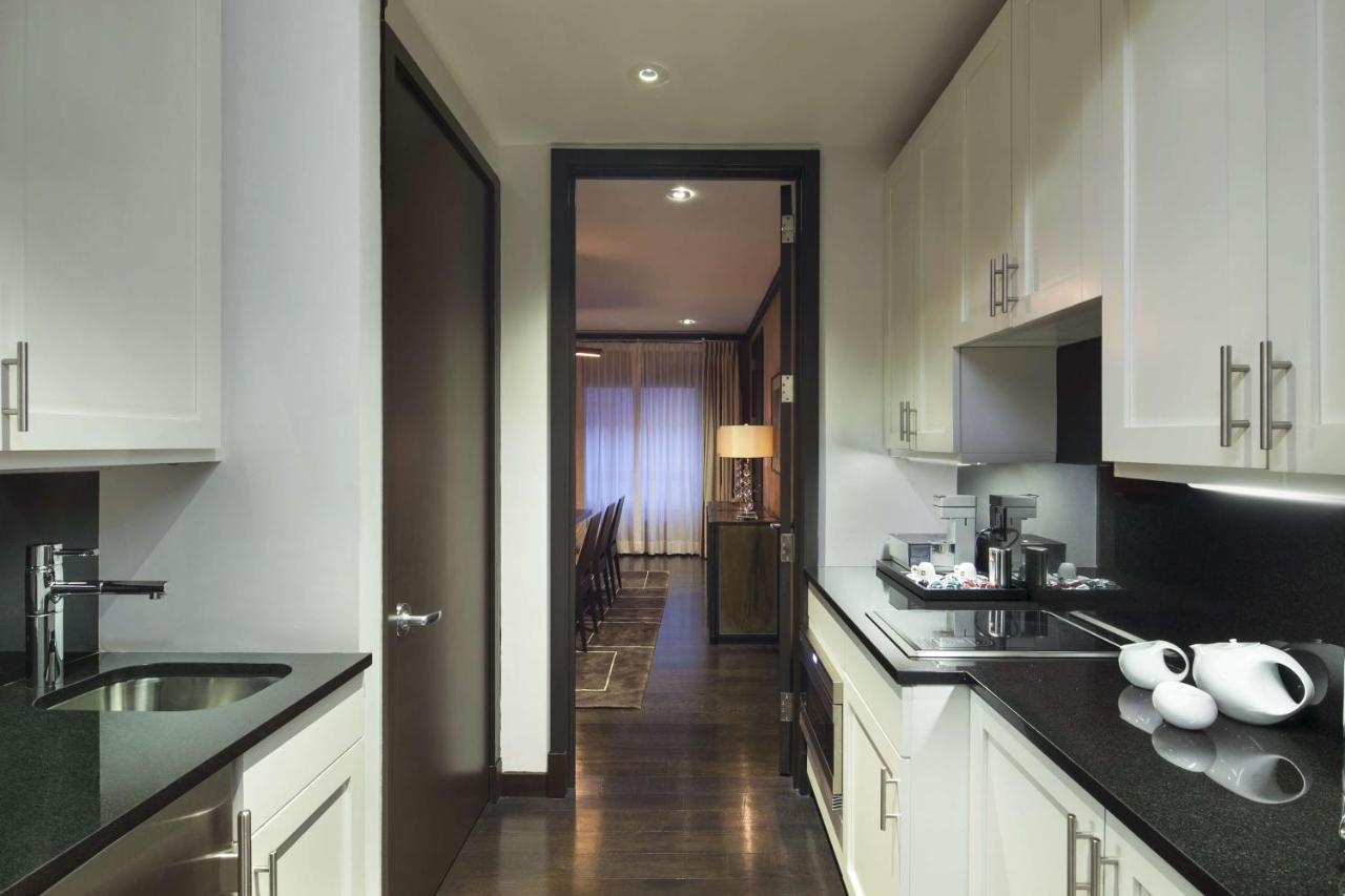 One-Bedroom Director Penthouse Suite