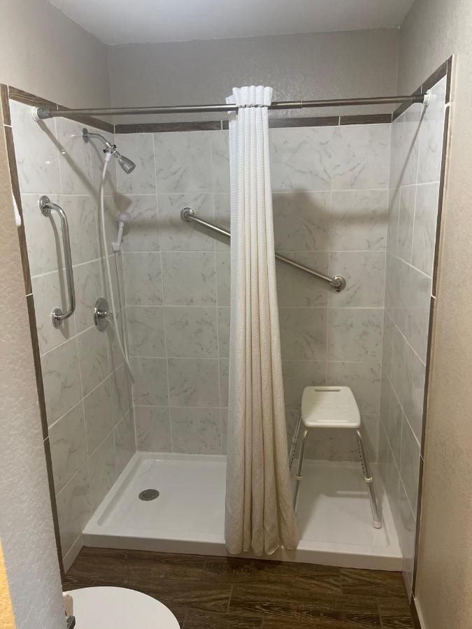 King Room - Disability Access