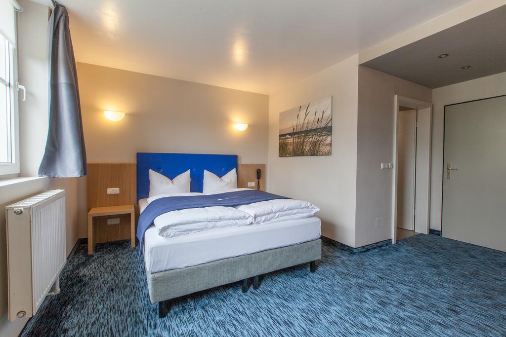 Quadruple Room,139150476:JPEG