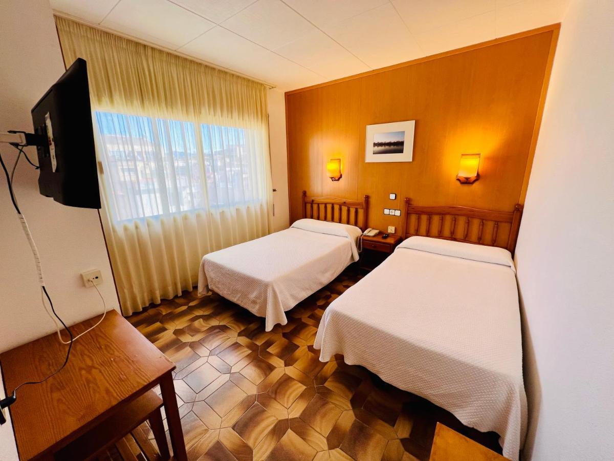 Economy Twin Room