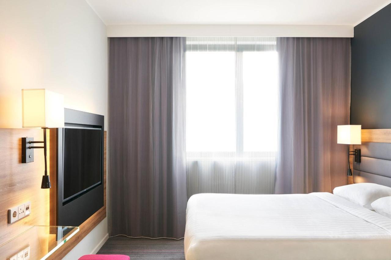 Chambre Lit Queen-Size Moxy