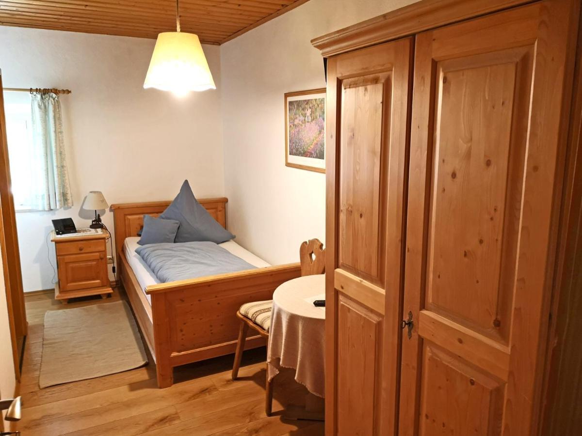 Single Room Mountain View