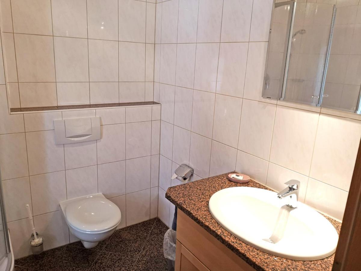 Single Room Private Bathroom
