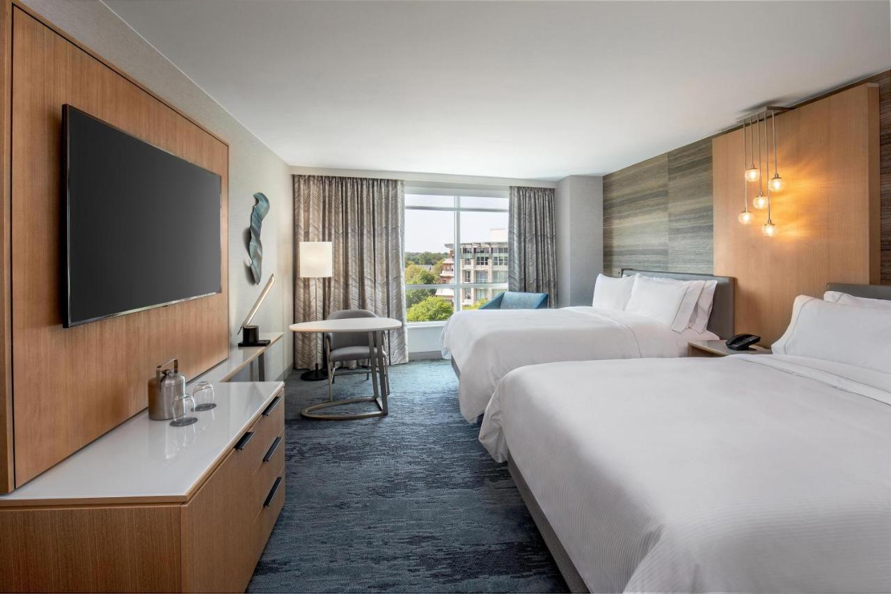Premium Guest room 2 Double City view