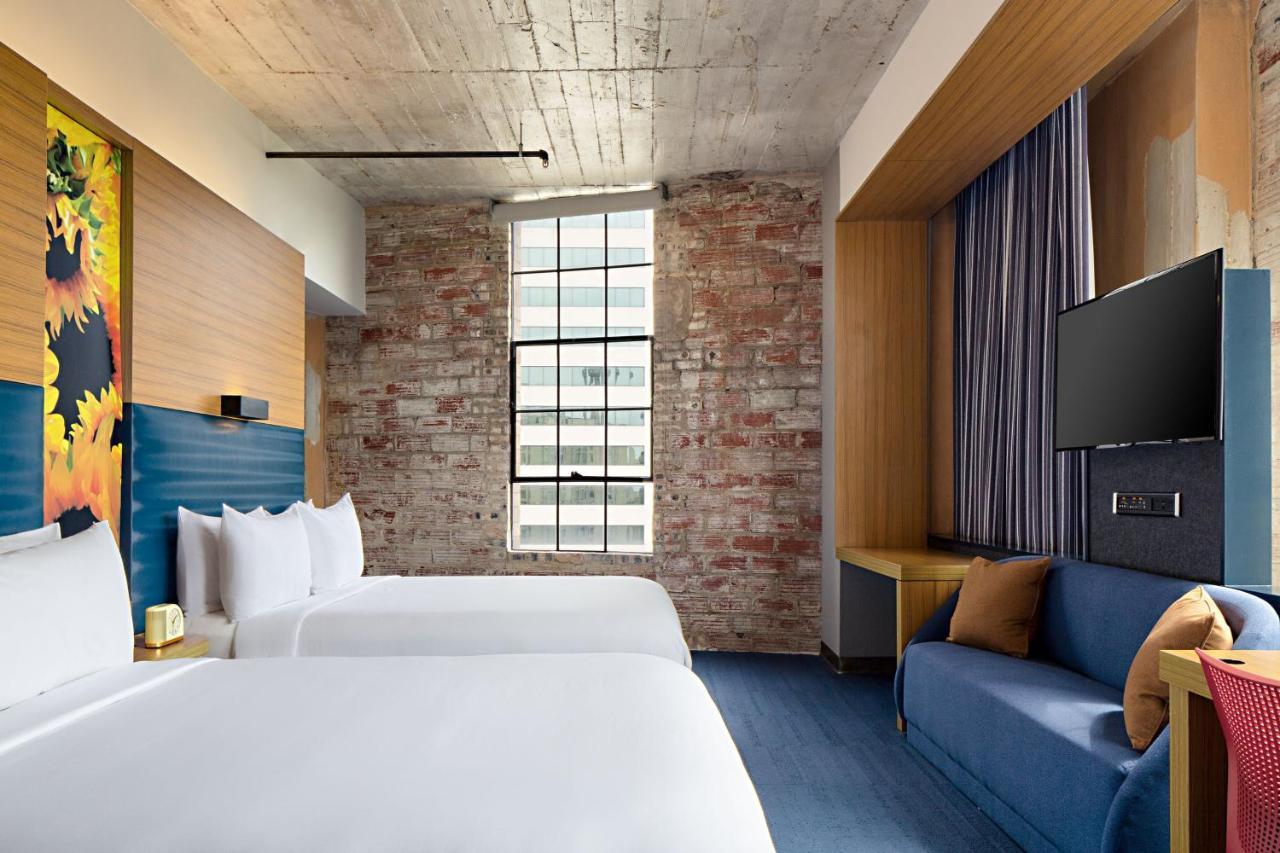 Queen Room Two Queen Beds Roll Shower Mobility Accessible
