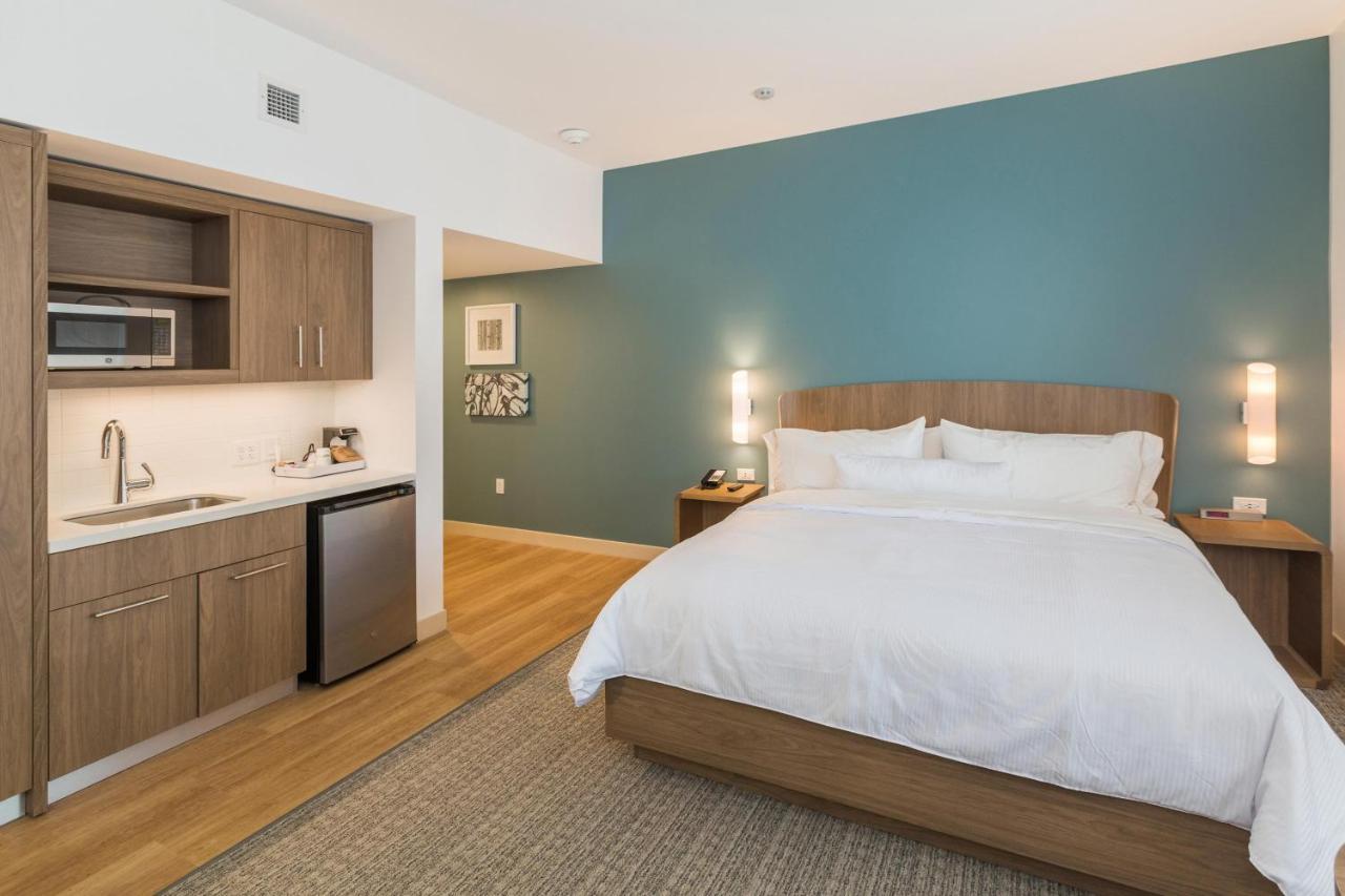 Guest Room 1 King