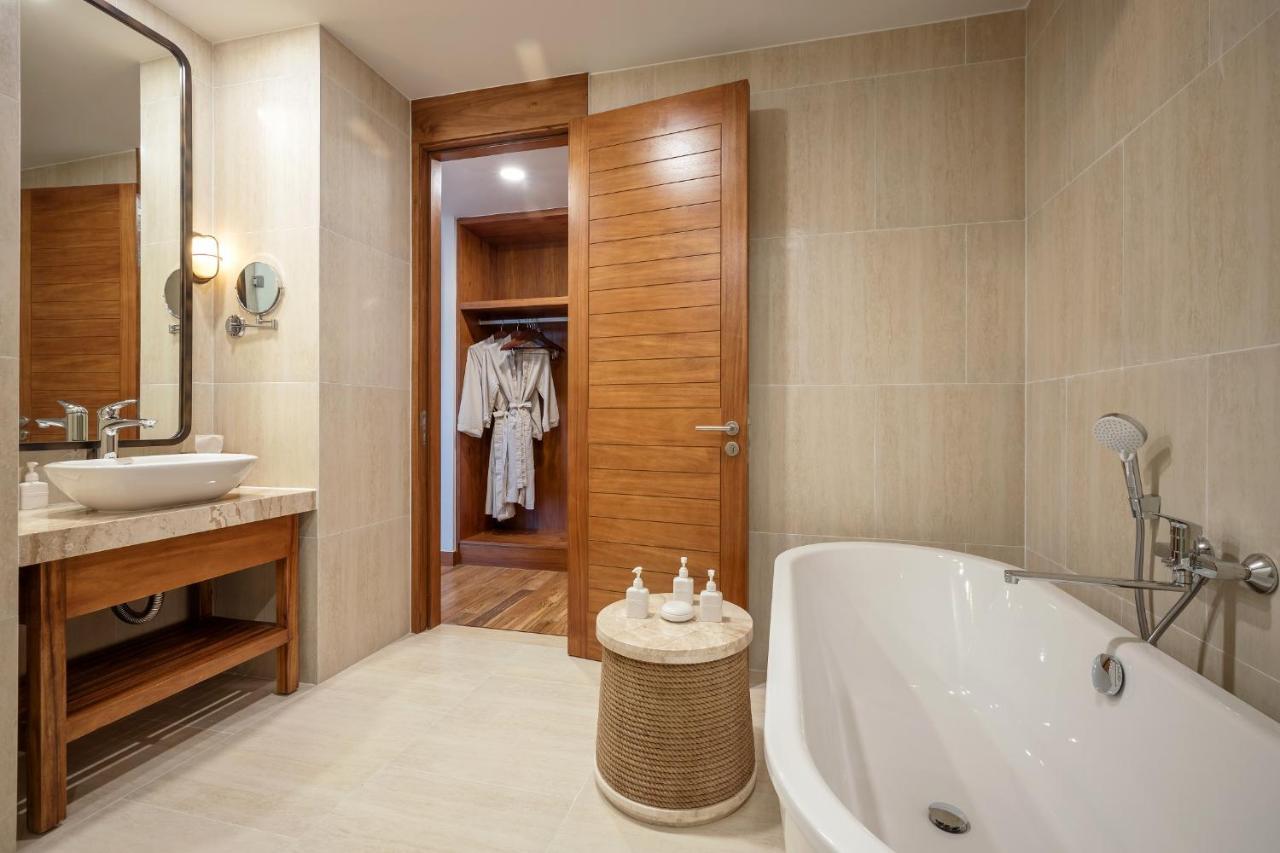 Gardenview Two-Bedroom Suite