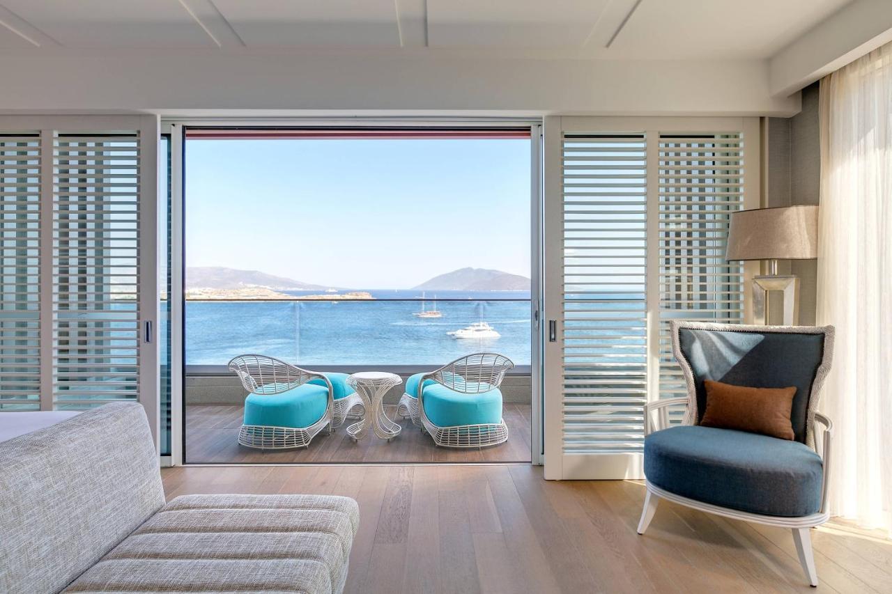 Villa met 2 Slaapkamers met Kingsize Bedden, Uitzicht op Zee, Bubbelbad en Balkon