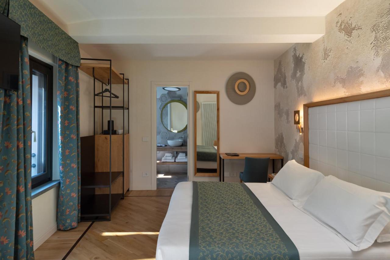 Deluxe Double Room Single Use