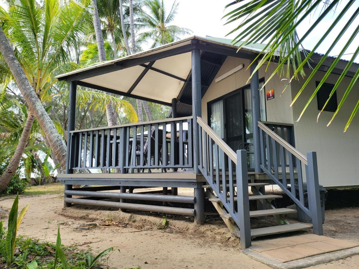 One-Bedroom Bungalow Ocean View Beach Front