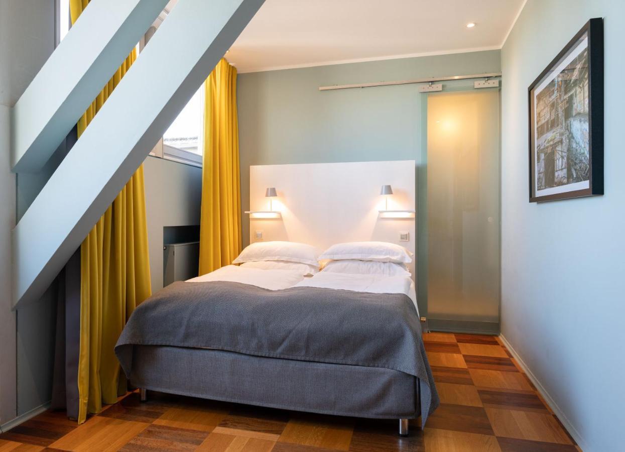 Deluxe Single Room Balcony