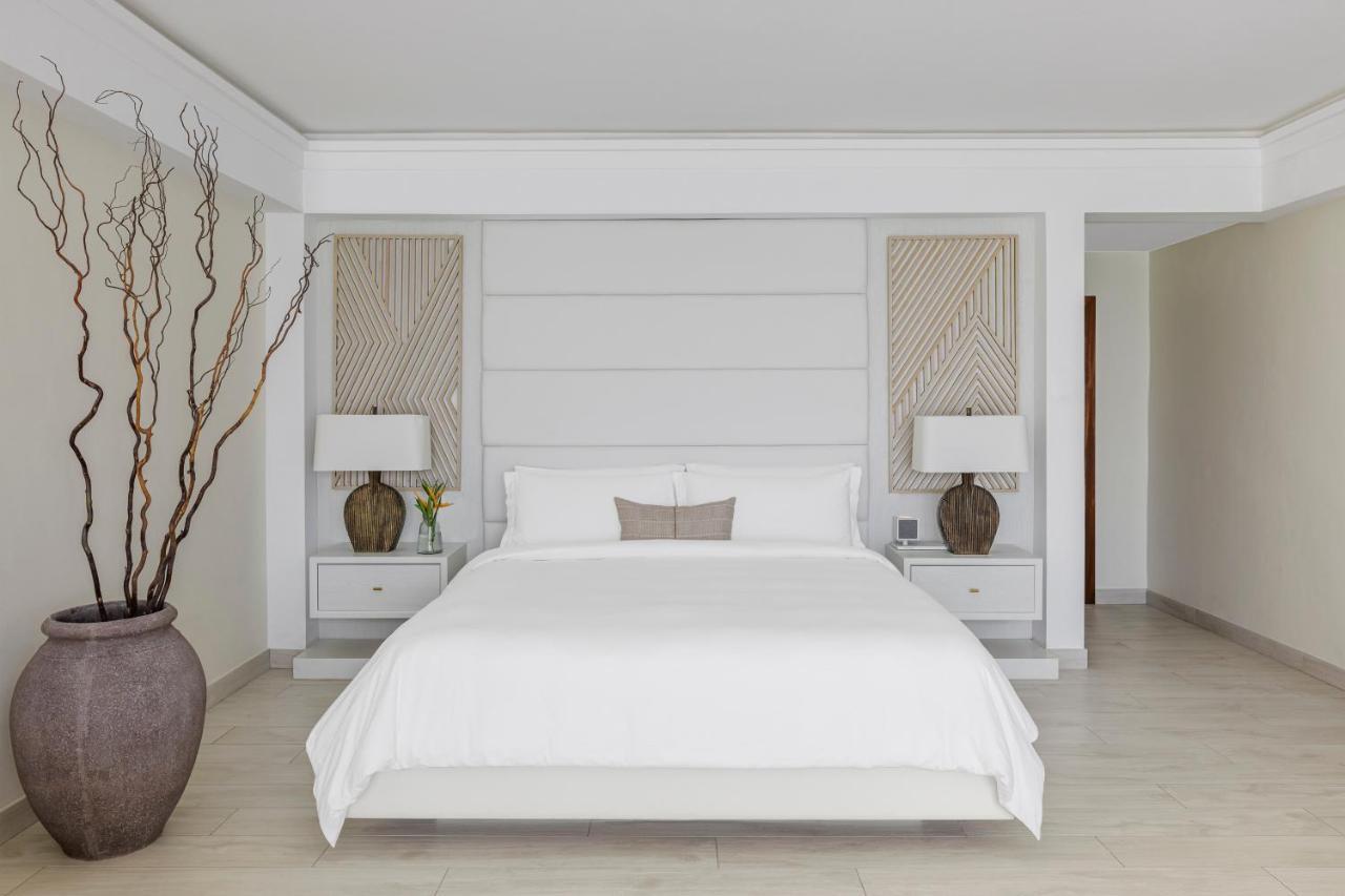 Resort View Junior Suite - Rendezvous Beach