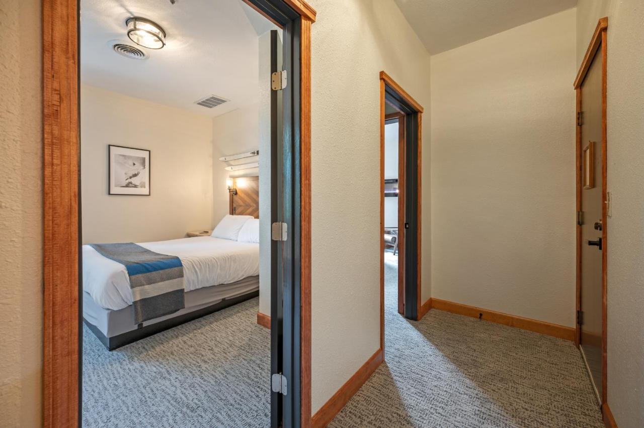Two-Bedroom Suite