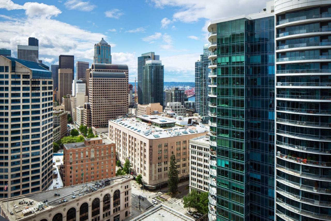 Habitación Doble Premium adaptada para personas con discapacidad auditiva con vistas a la ciudad - 2 camas dobles - Planta superior