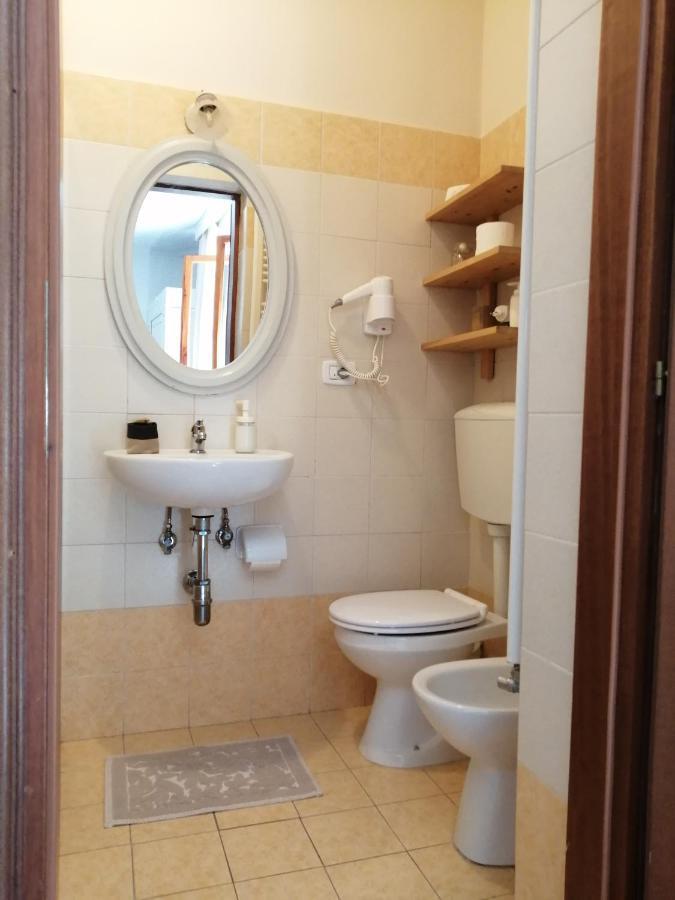 Camera Familiare con Bagno Privato