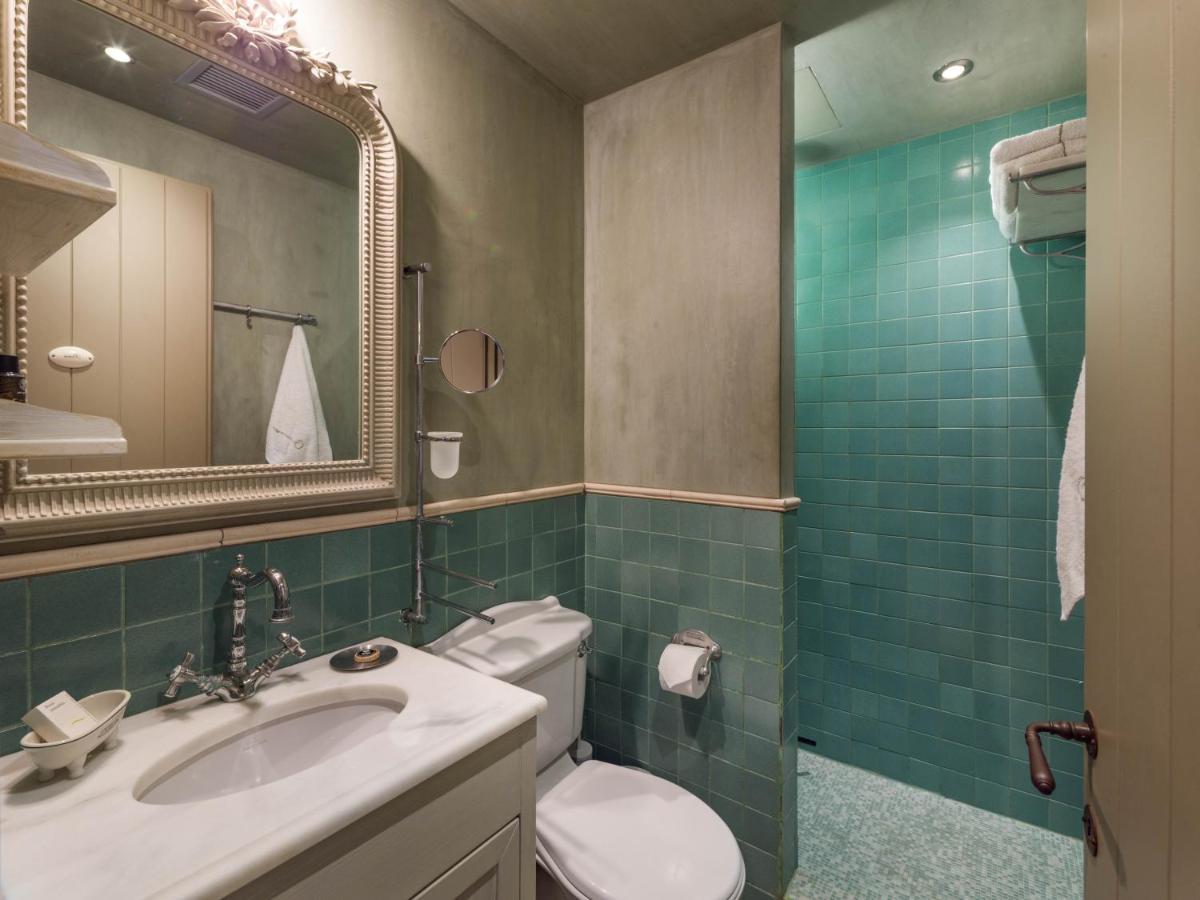 Deluxe Suite with Sea View