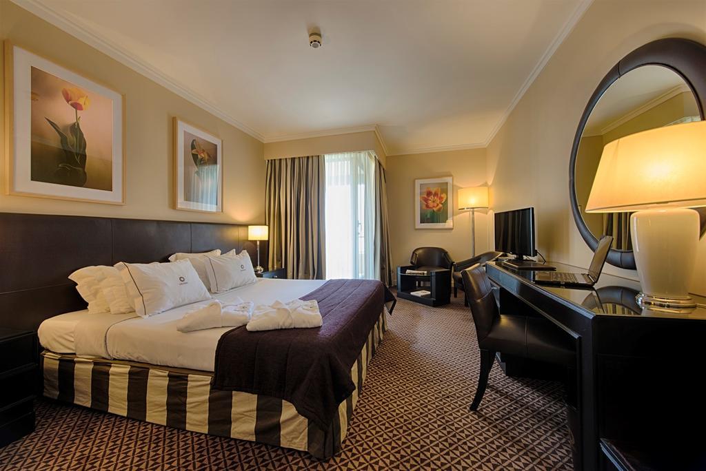 Quarto Familiar