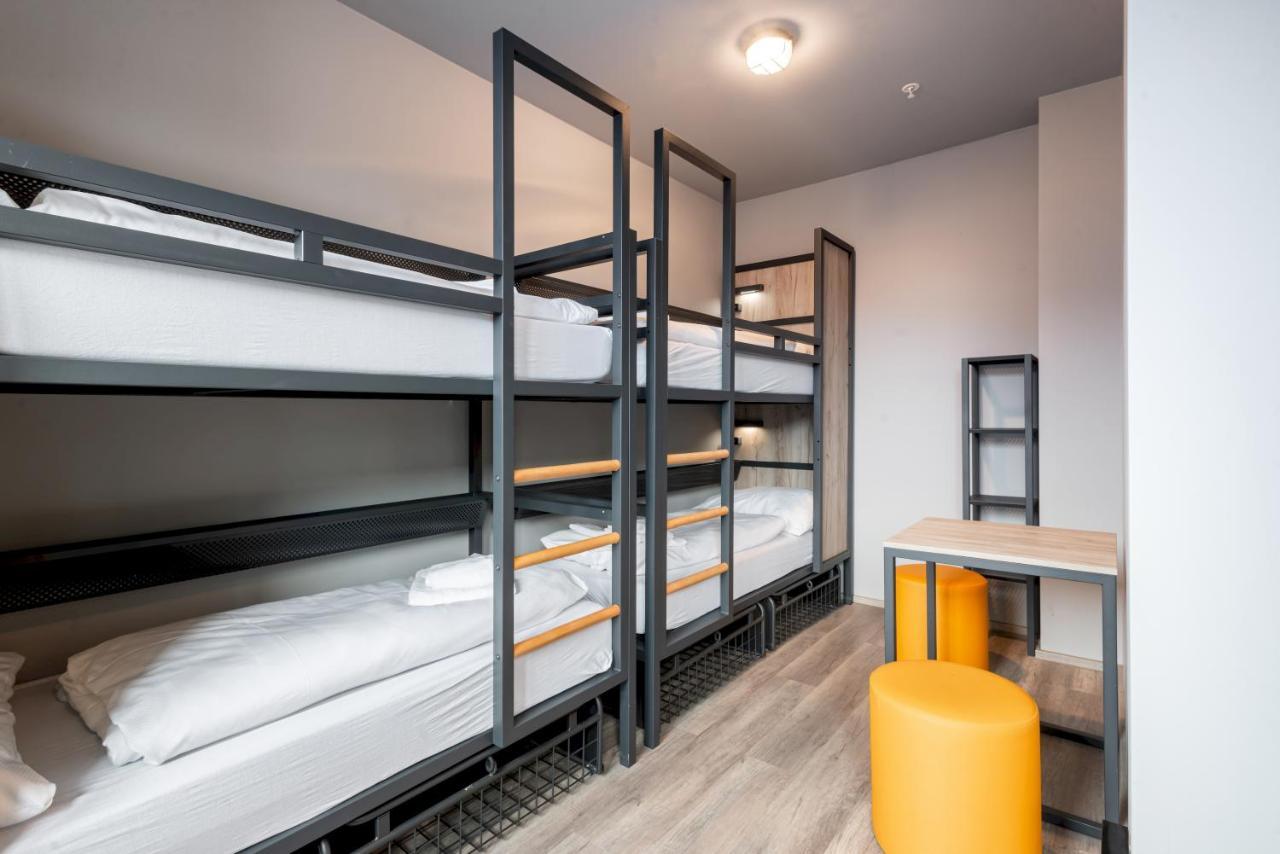 Bed 4-Bed Dormitory Room