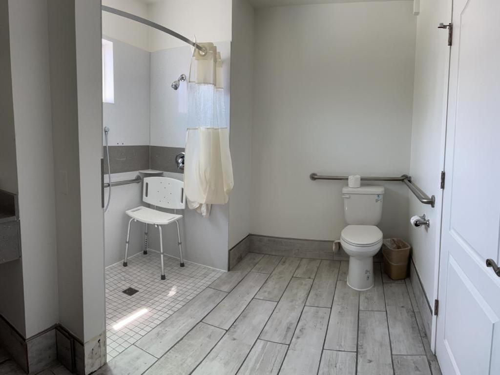 Queen Room Disability Access