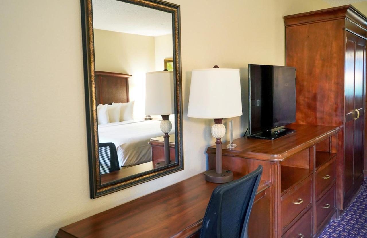 Standard Room Two Double Beds