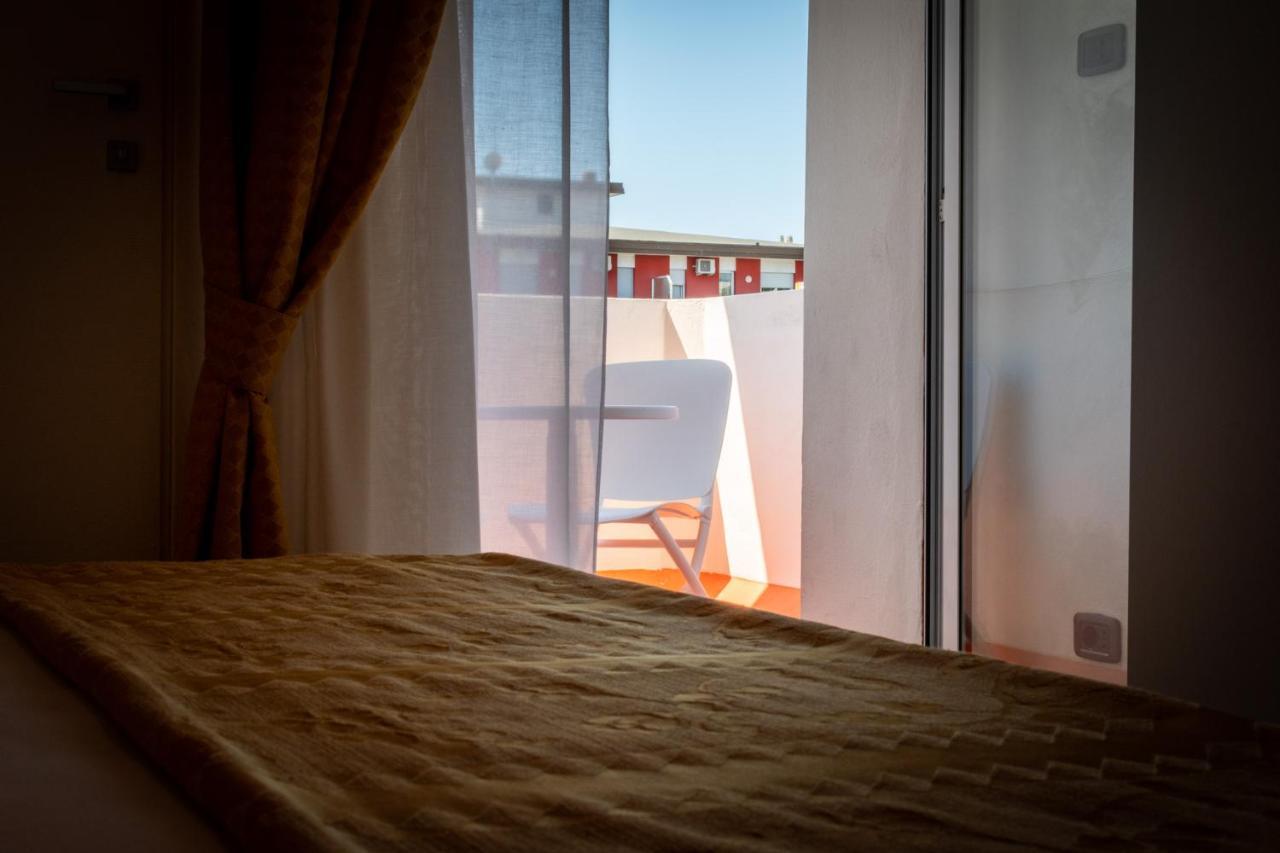 Double Room Balcony,1420683084:JPEG