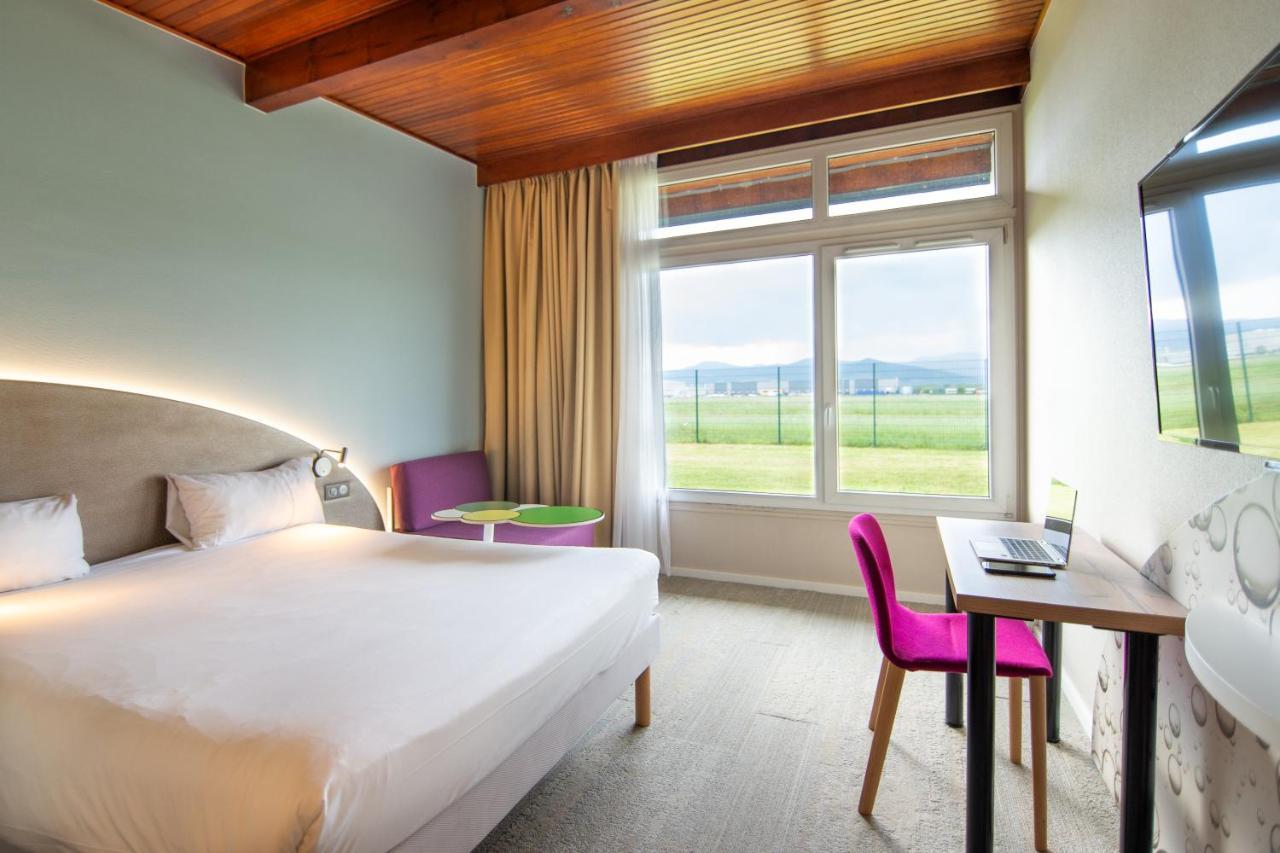 Standard Twin Room,1340686385:JPEG