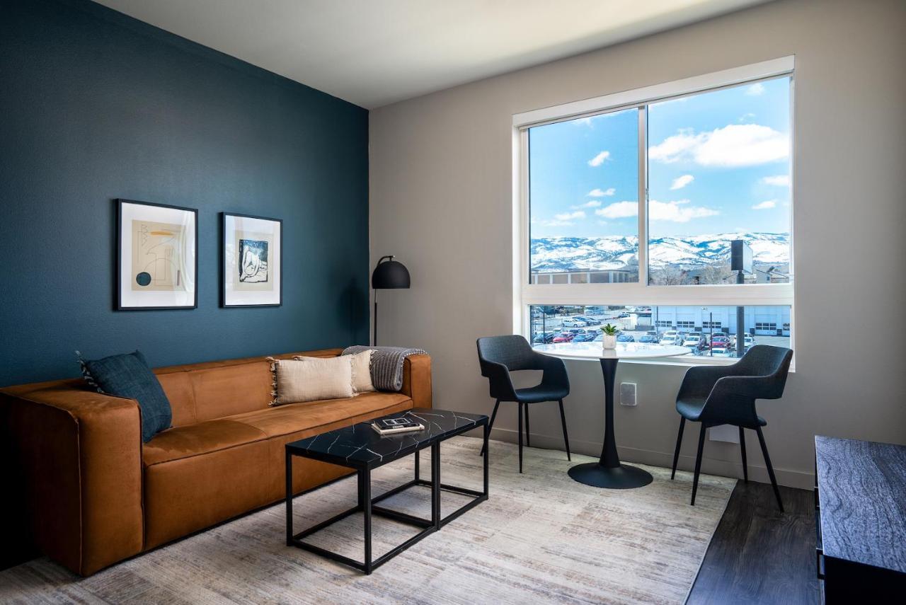One-Bedroom Apartment Self Check Virtual Front Desk