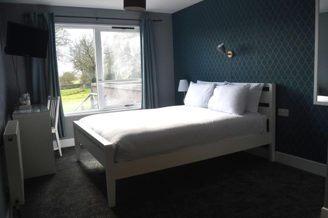 King Room Garden View