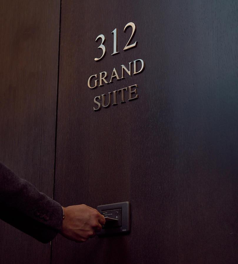 Presidential Suite,1425560398:JPEG