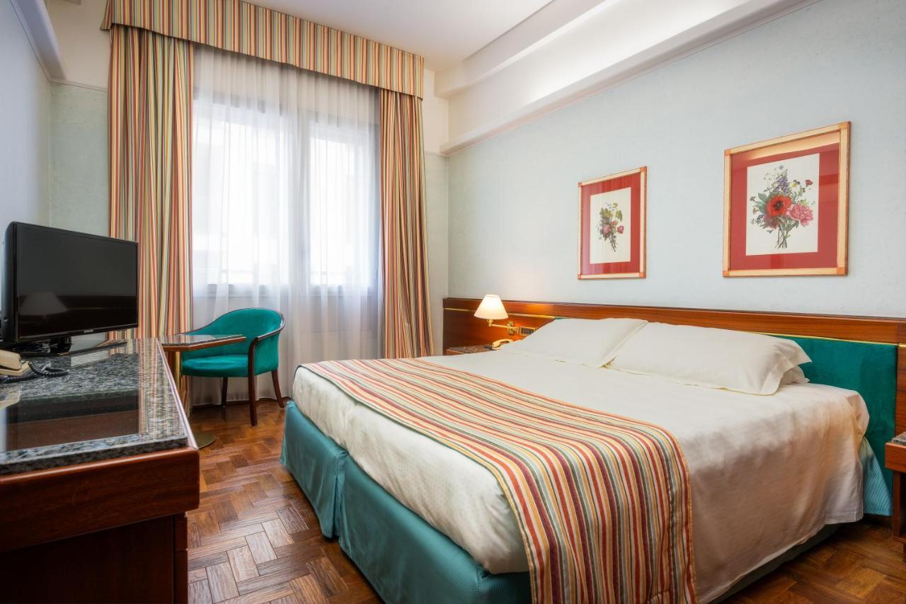 Chambre Deluxe Double ou Lits Jumeaux