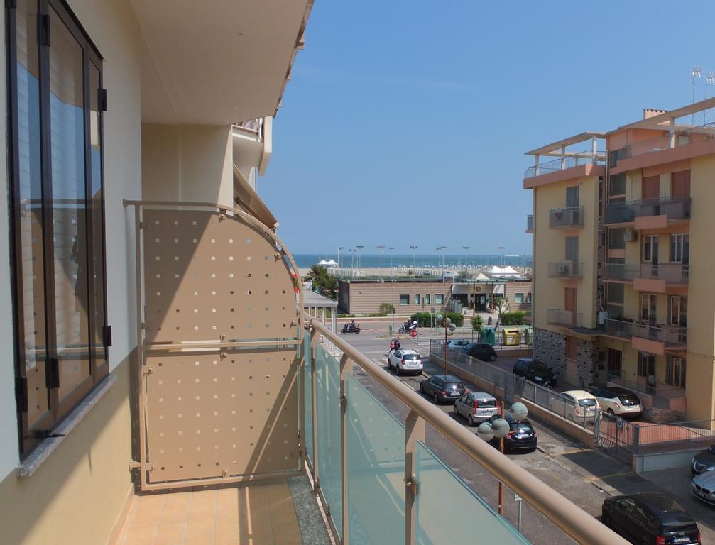 Standard Double or Twin Room Balcony,198786067:JPEG