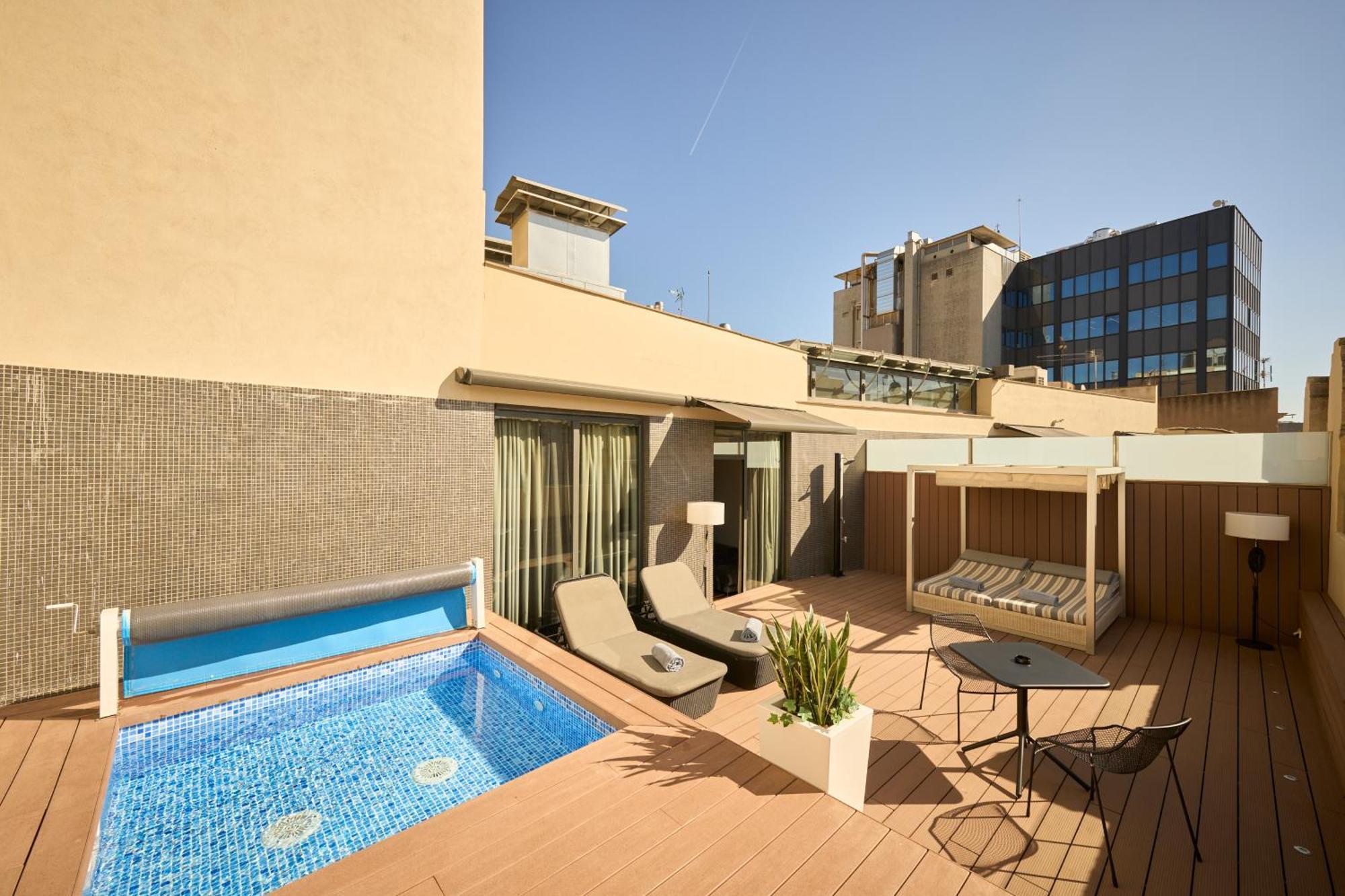 Deluxe Double Room Terrace Private Pool