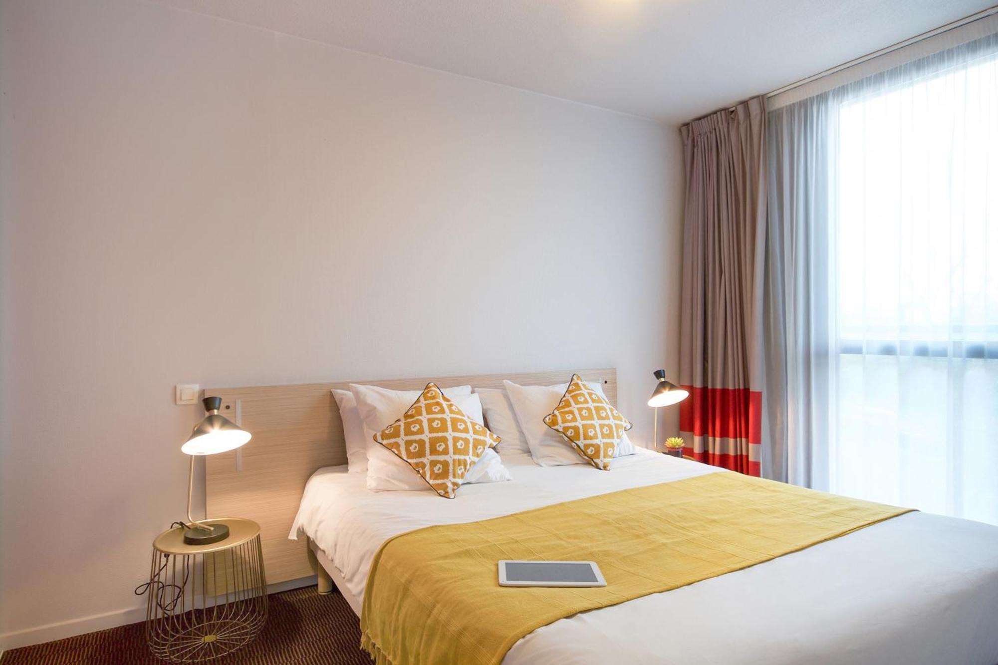 One-Bedroom Apartment,1273726624:JPEG