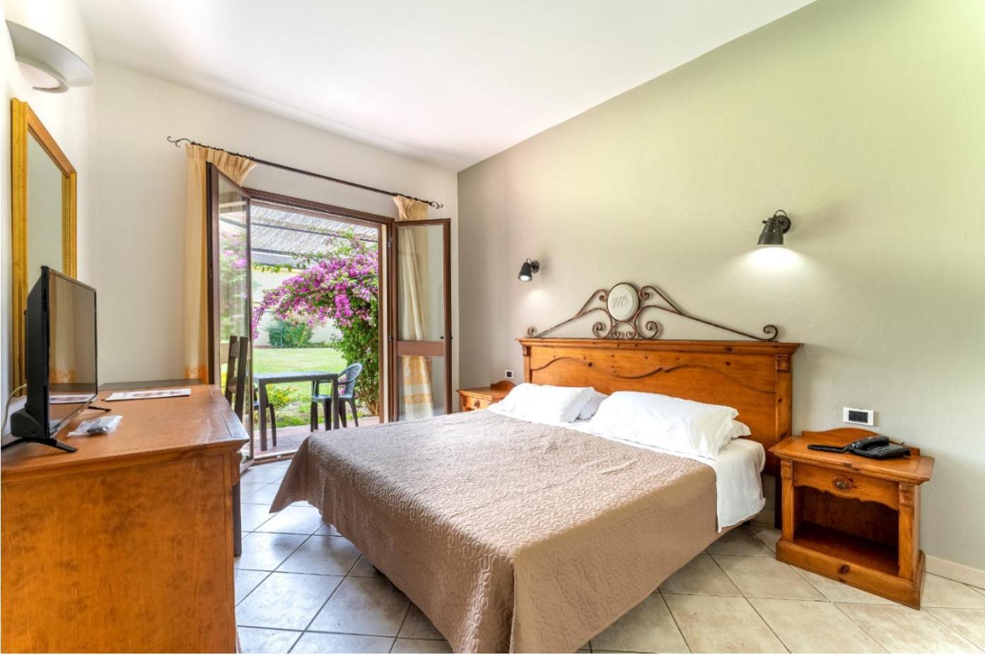 Superior Double or Twin Room,1433372248:JPEG