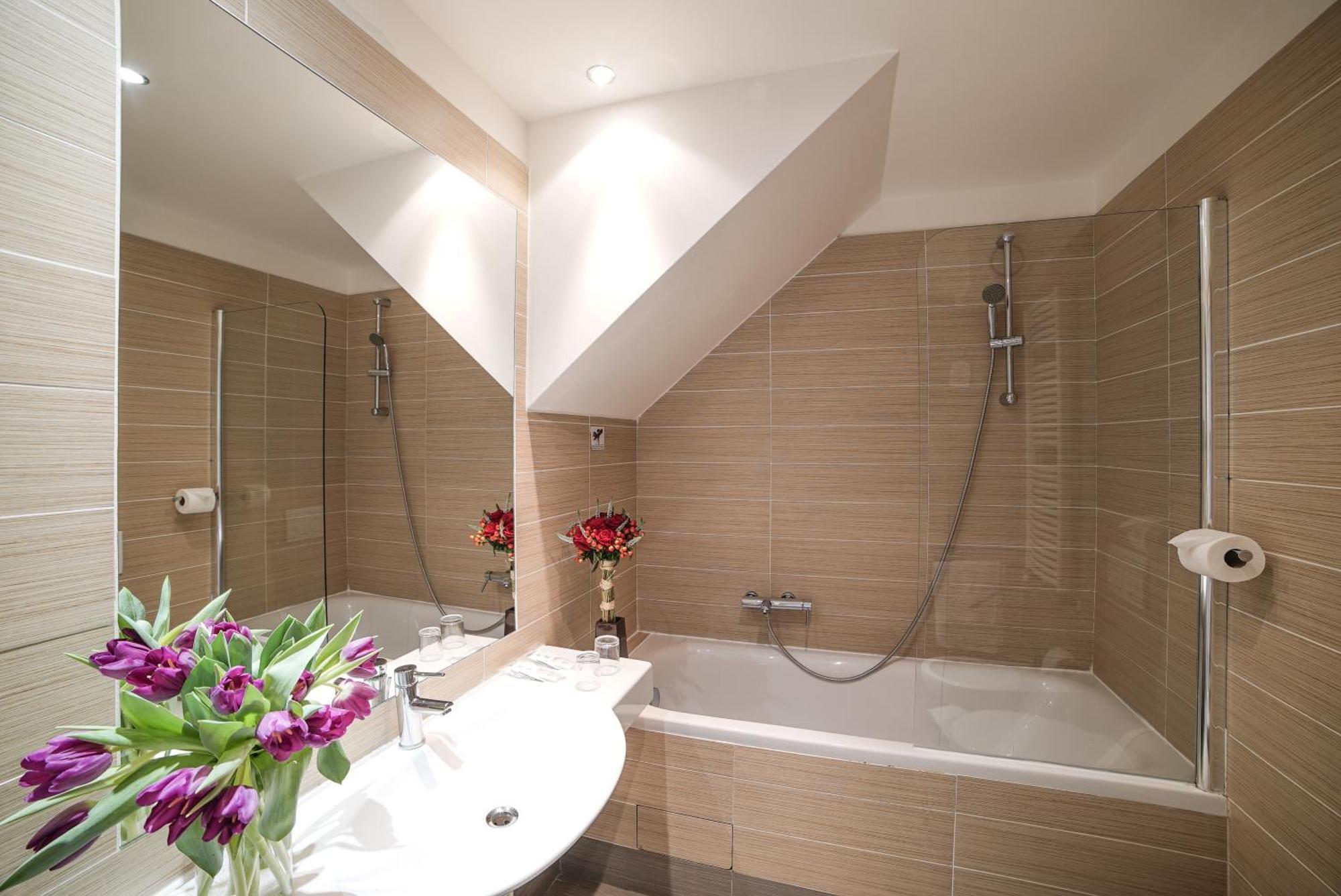 Triple Room,1433514628:JPEG