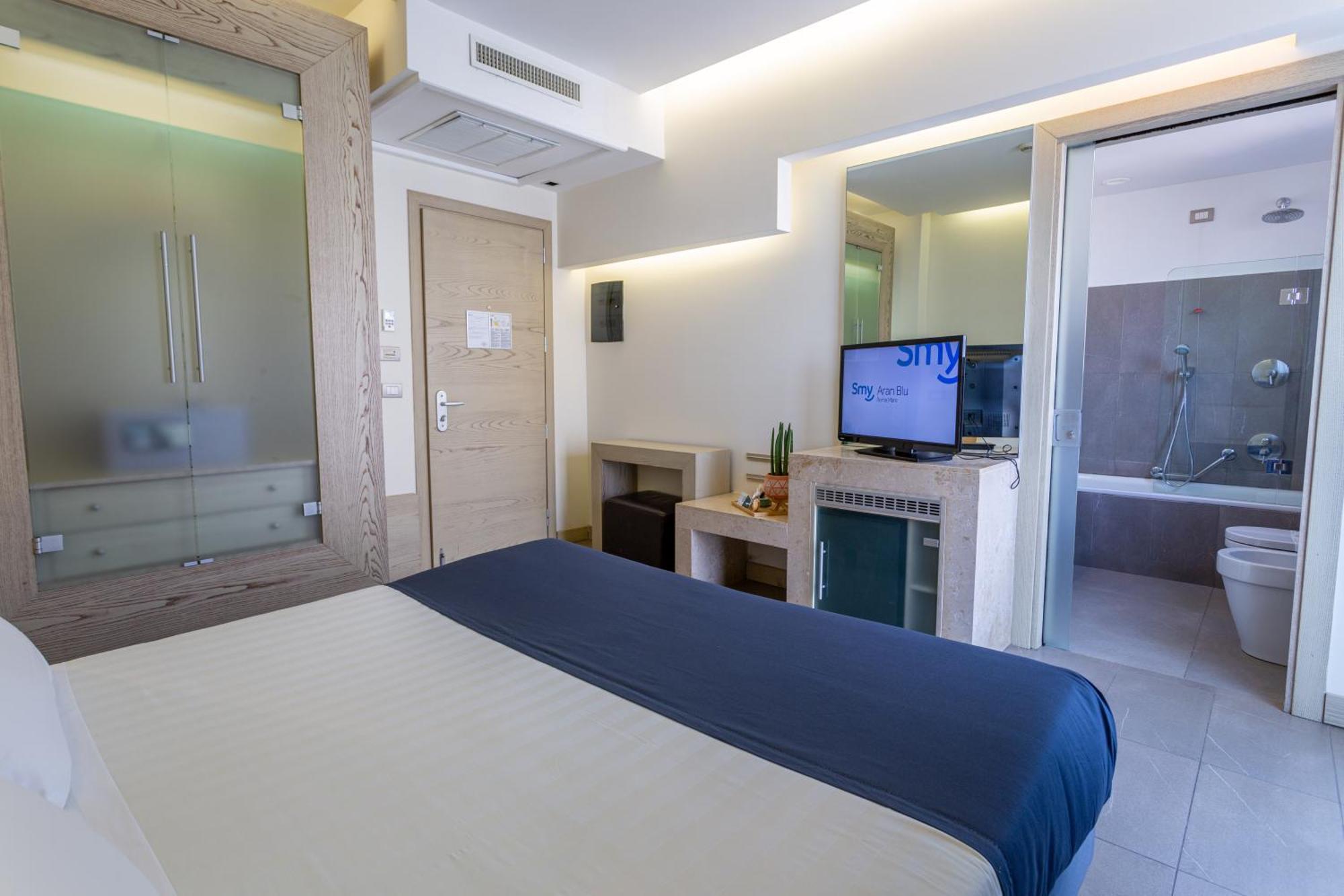 Double or Twin Room Balcony
