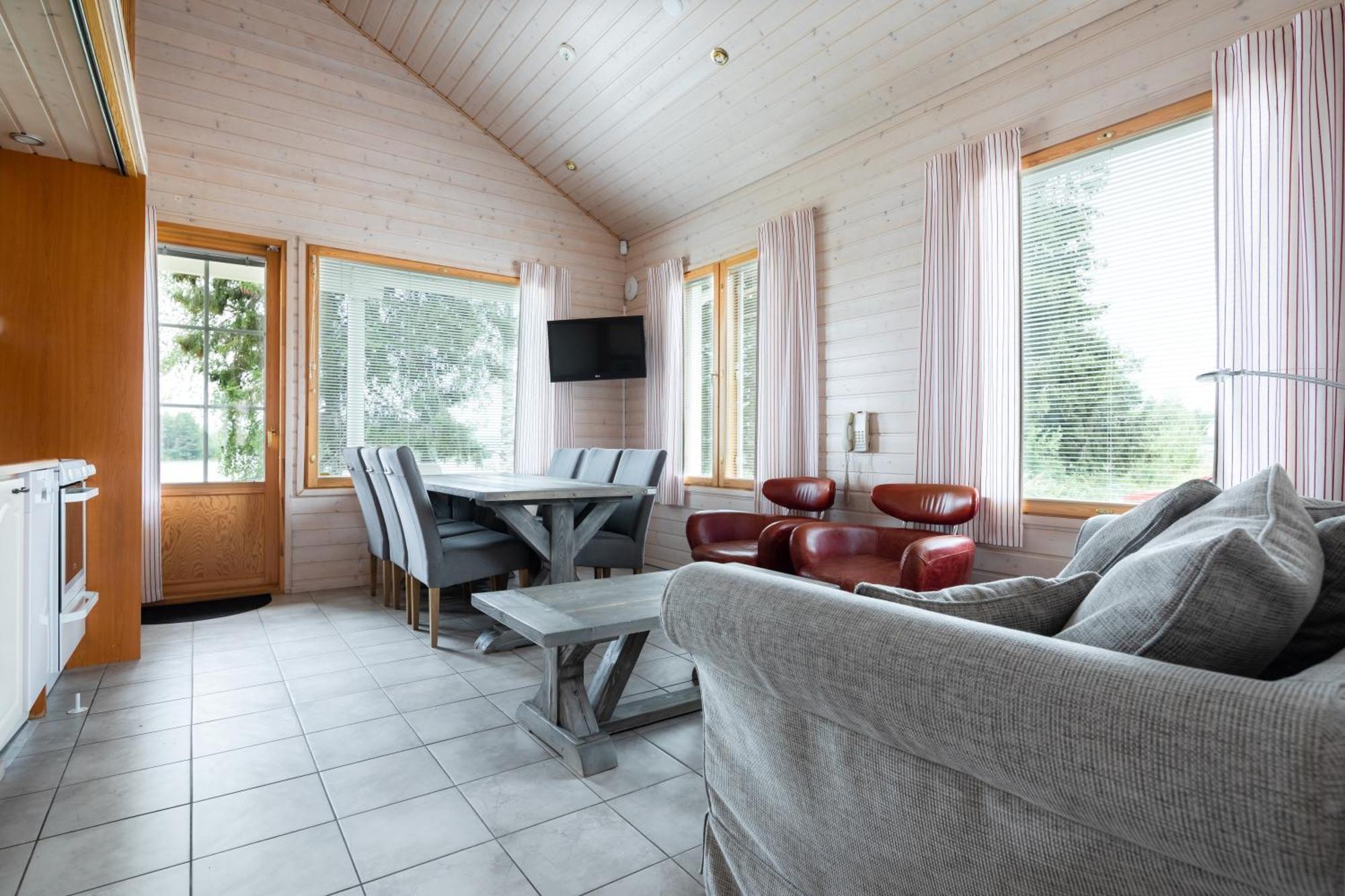 Deluxe Chalet Sauna