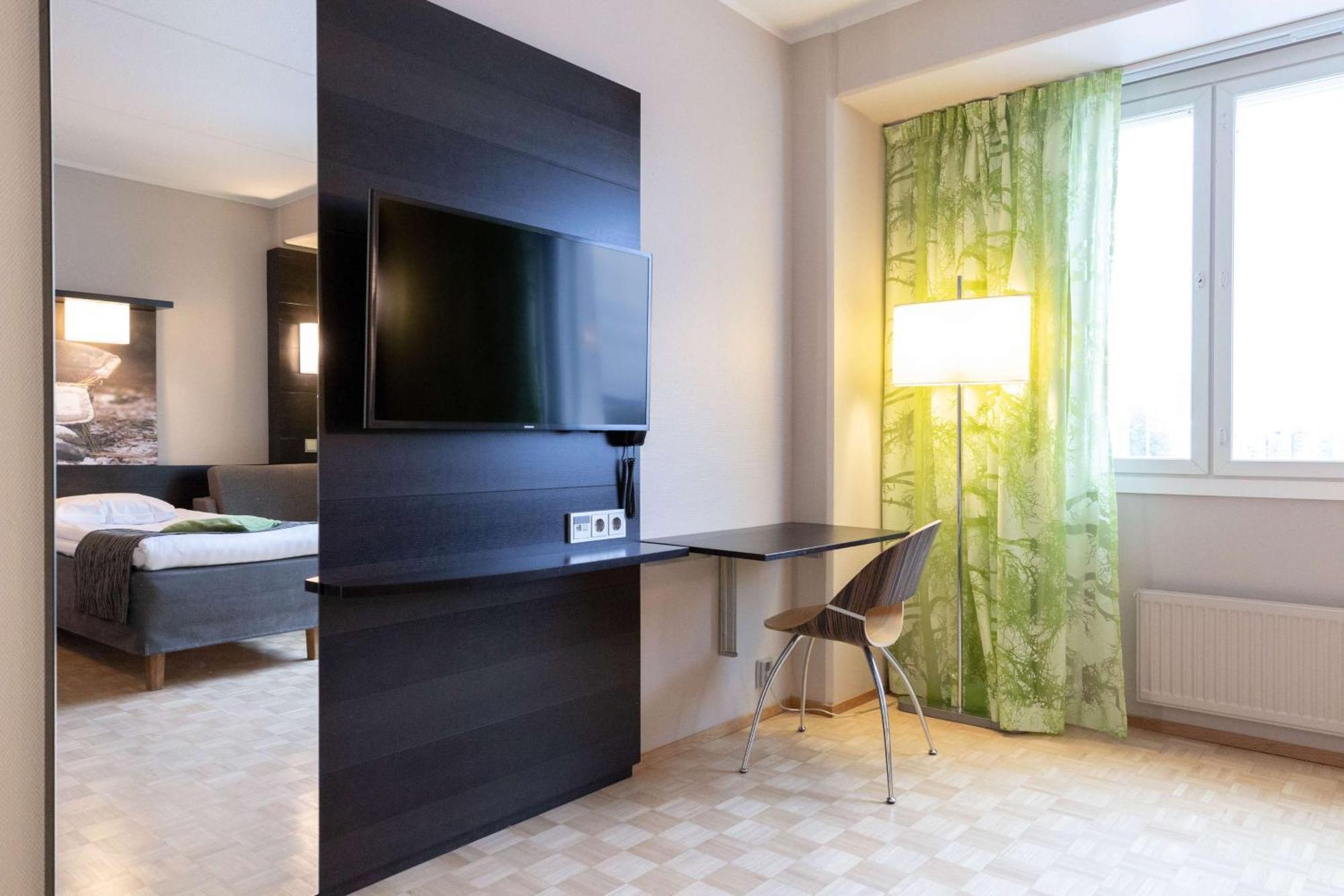 Superior Family Room
