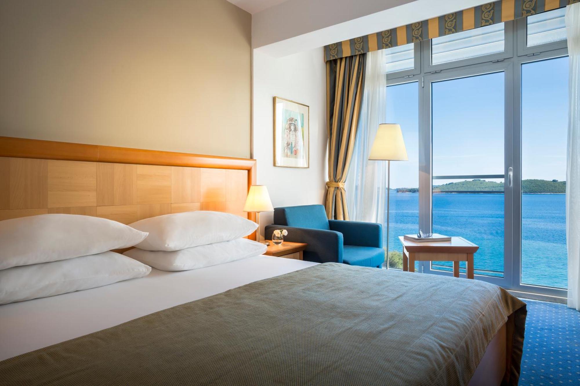 Superior Double Room Sea View,1436095096:JPEG