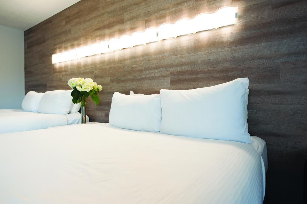 Standard Queen Room with Two Queen Beds