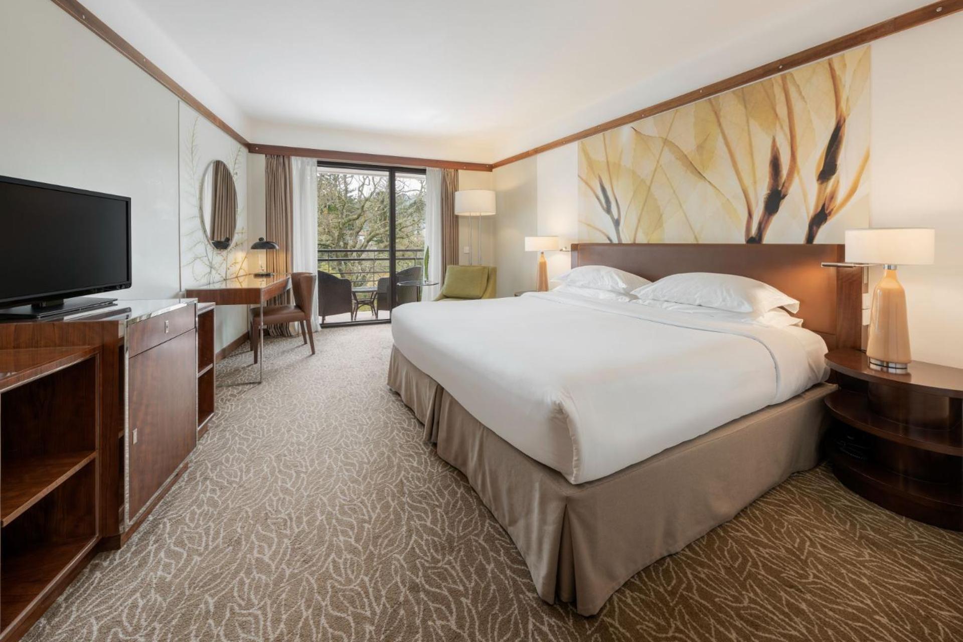Double or Twin Room Garden View