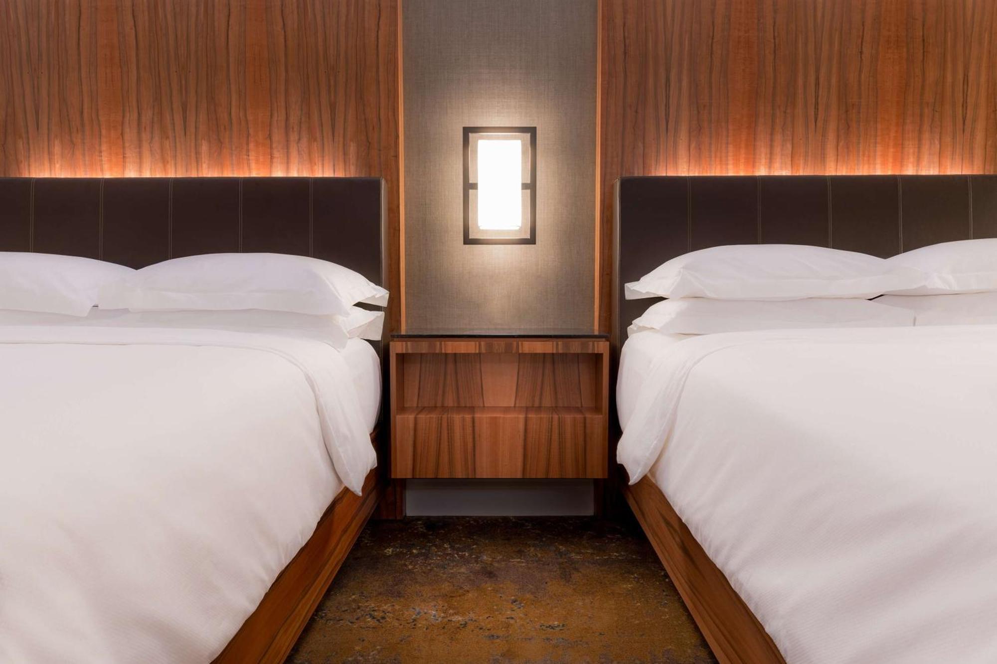 Queen Room Two Queen Beds