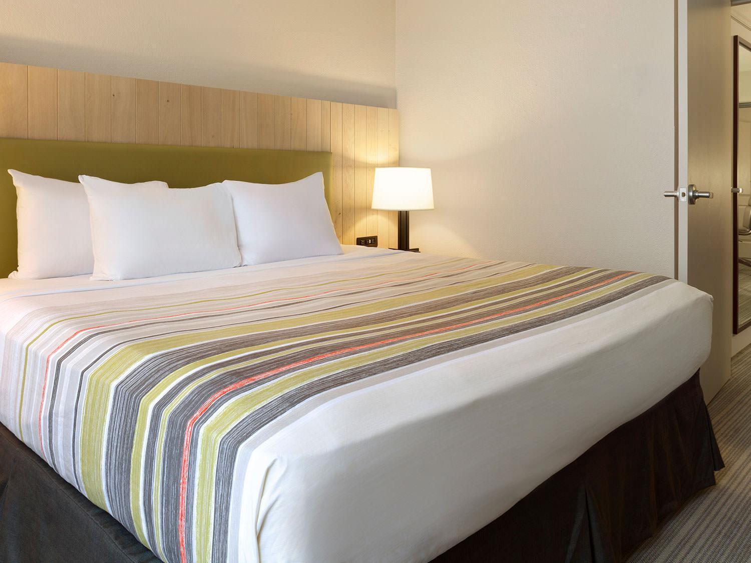 King Room with Mobility Access - Non Smoking
